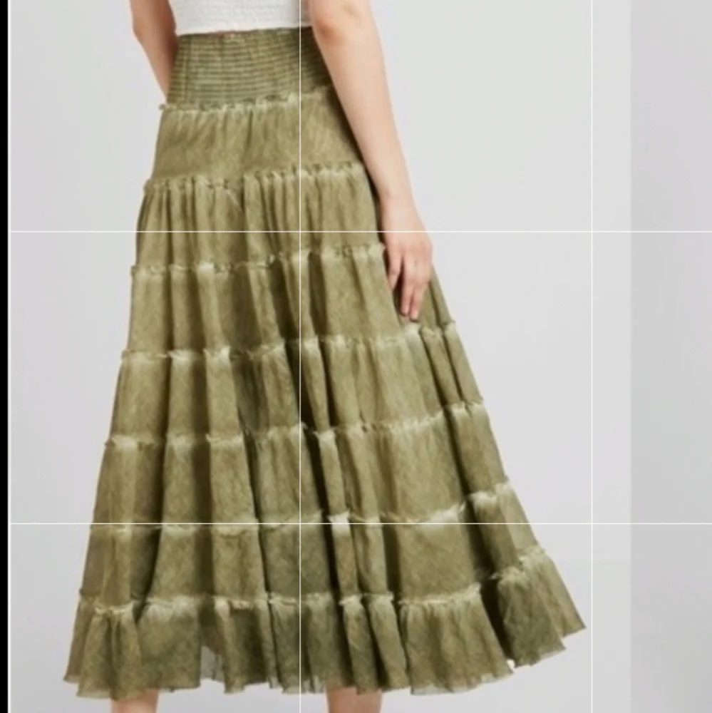 Free People Stuck In A Moment  Maxi Skirt A Line Tiered Ruffle Hem Oregeno S NWT - Picture 2 of 16